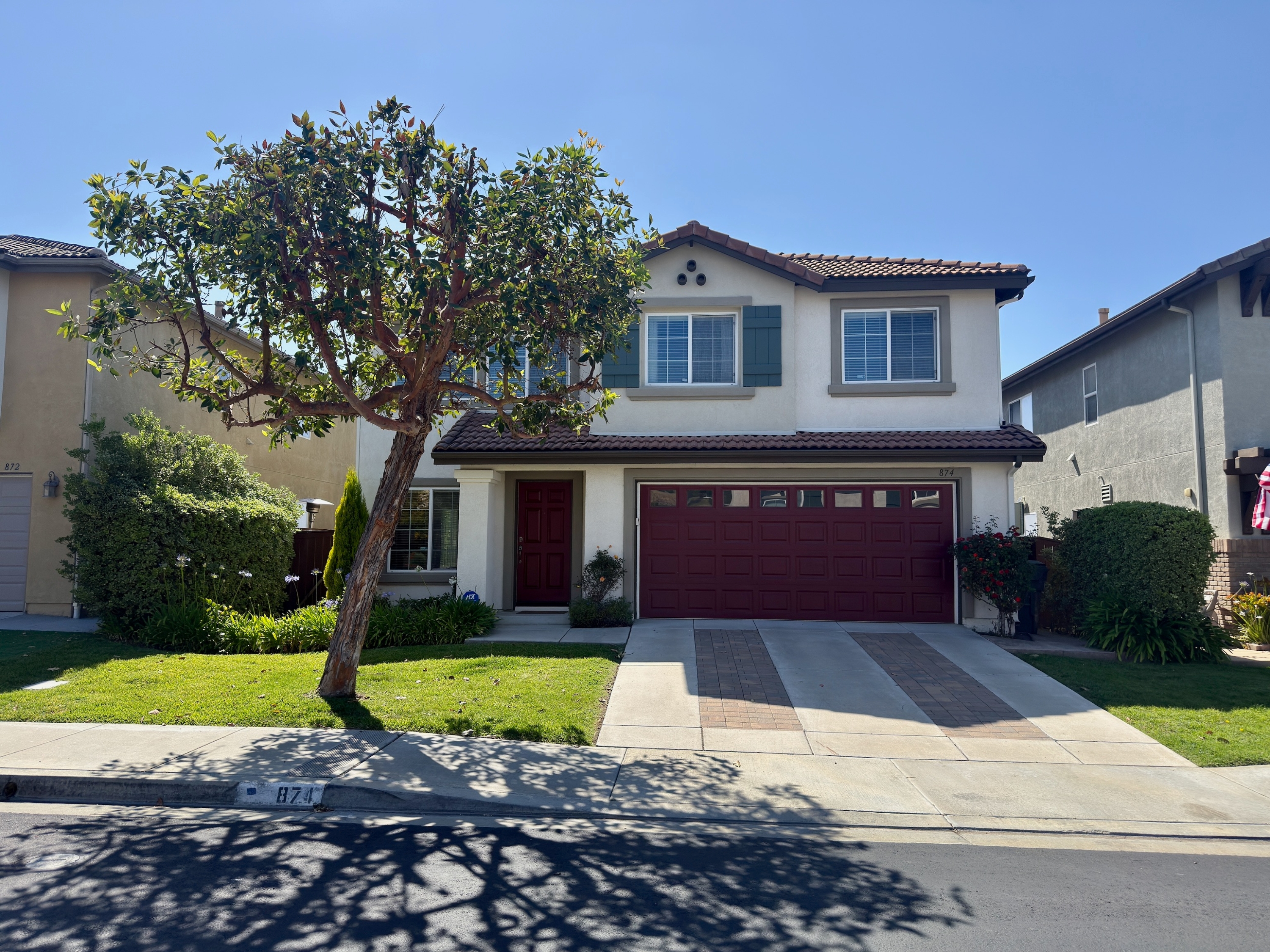 Property main image